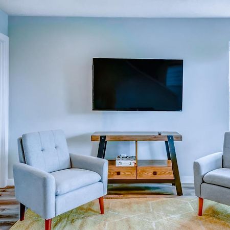 New Tri-Level Home With Ocean View And 3 En-Suite Bedrooms! 덴포 베이 외부 사진